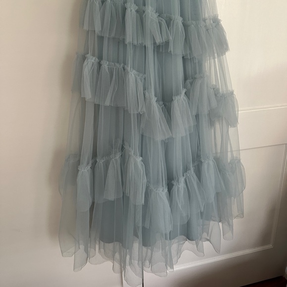 BCBGMaxazria Luna Tiered Ruffle Gown in Haze - Picture 11 of 12